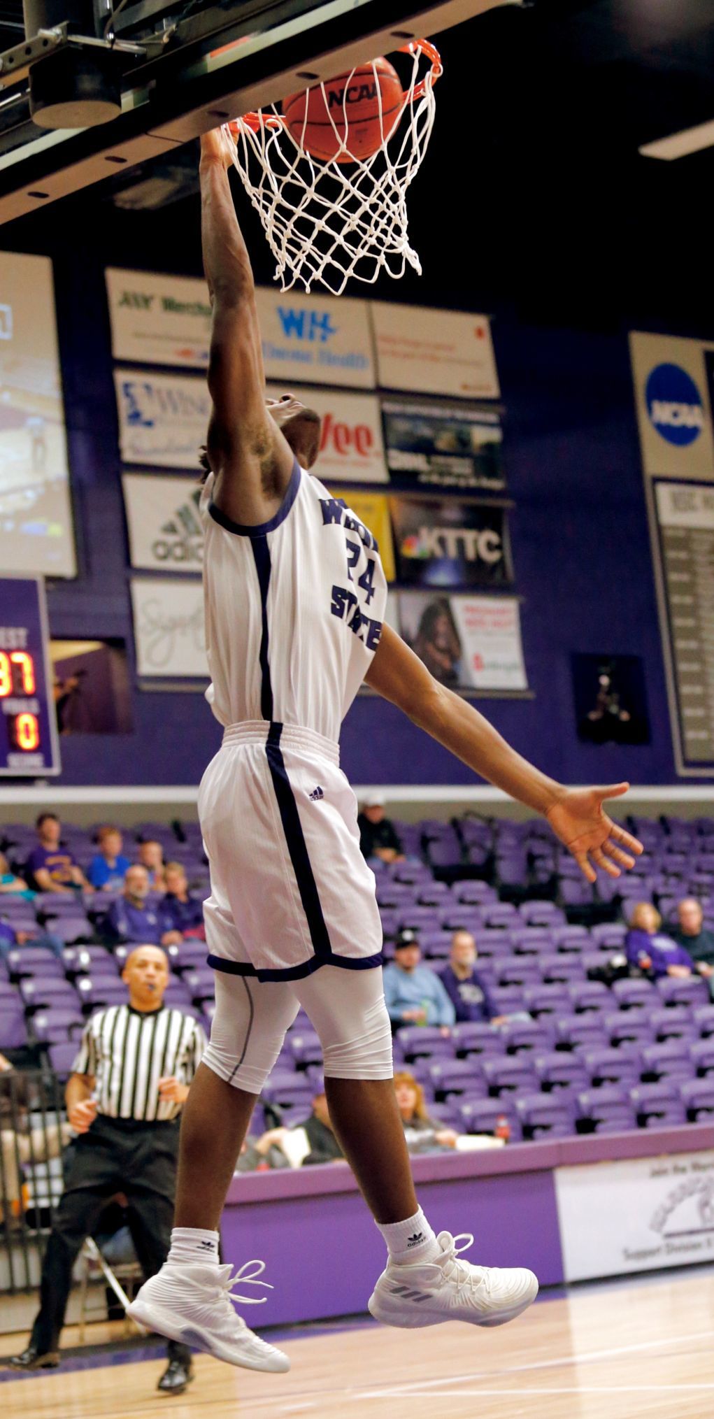 WSU vs. Waldorf 03